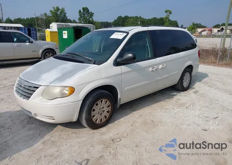 2005 Chrysler Town & Country Lx из США, поврежденный, VIN 2C4GP44R15R406036